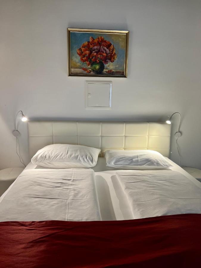 Hotel Strk Мурска Собота Екстериор снимка